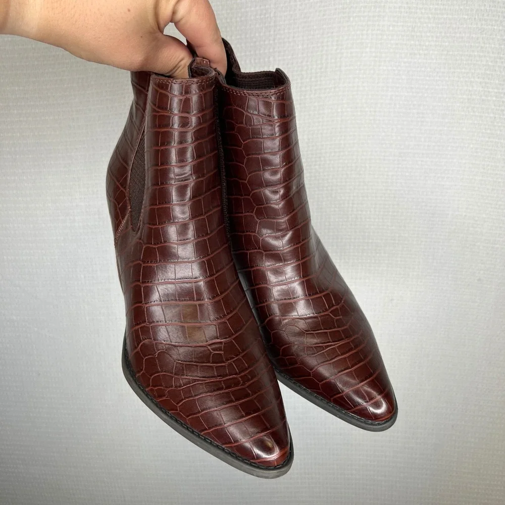 Soul Naturalizer Micah Brown Croc Embossed Pointed Toe Ankle Boots Womens 10M